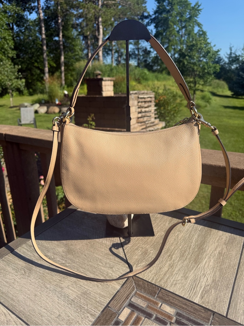 NWOT Coach Sutton Crossbody in Polished Pebble Leather Beige Neutral Tassel - Picture 4 of 10